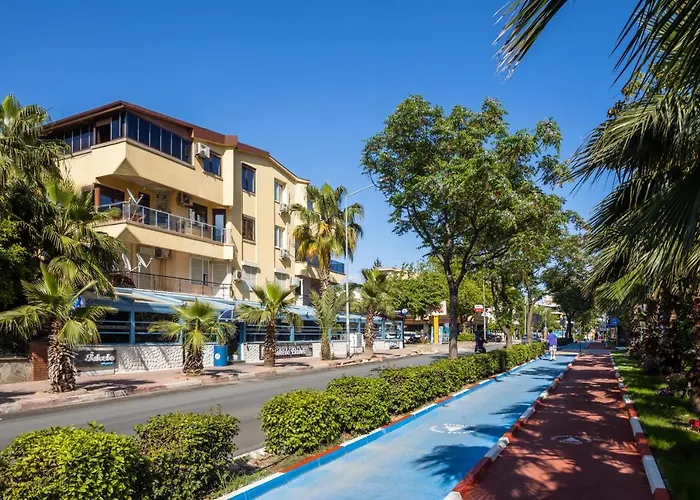 Lägenhet Large Duplex With Sea View *