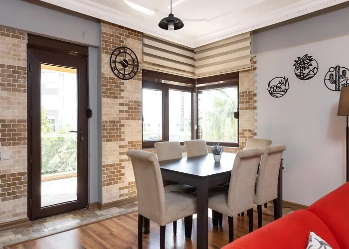 Large Duplex With Sea View Lägenhet Antalya