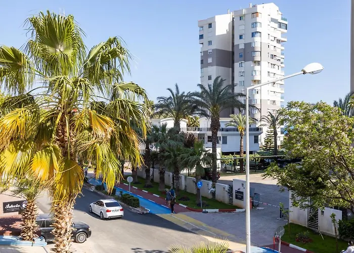 Lägenhet Large Duplex With Sea View *