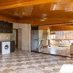 Large Duplex With Sea View Lägenhet
