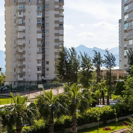 Large Duplex With Sea View *