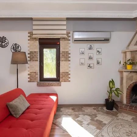 Large Duplex With Sea View *