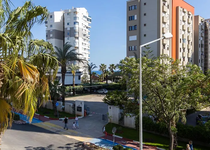 Large Duplex With Sea View *